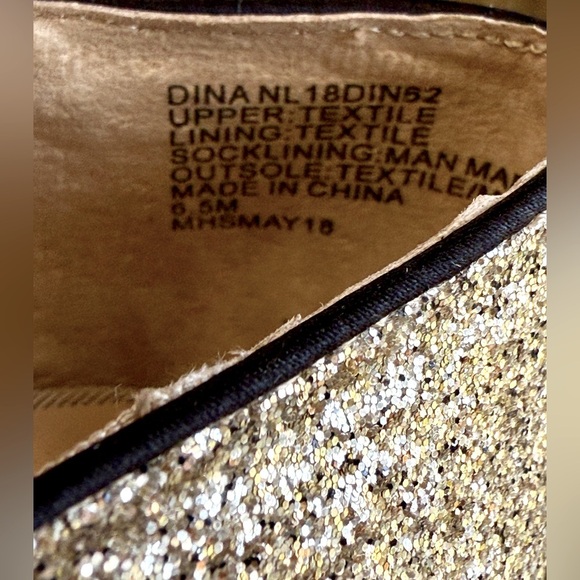 Nanette Lepore Dina Glitter Pointy Toe Flats Woman’s Size 6.5 NWOT - Picture 6 of 6